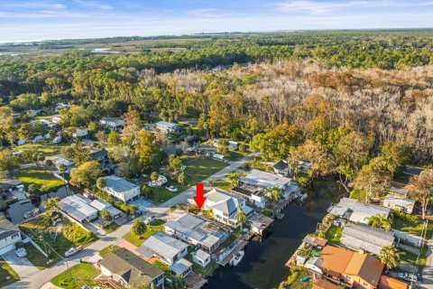 Terreno en venta en Weeki Wachee, Florida № 1555930 - foto 5