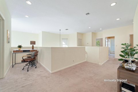 House in St. Lucie, Florida 5 bedrooms, 265.05 sq.m. № 2175580 - photo 18