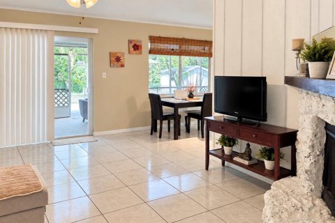 Casa en venta en Altamonte Springs, Florida, 3 dormitorios, 142.98 m2 № 2354255 - foto 11