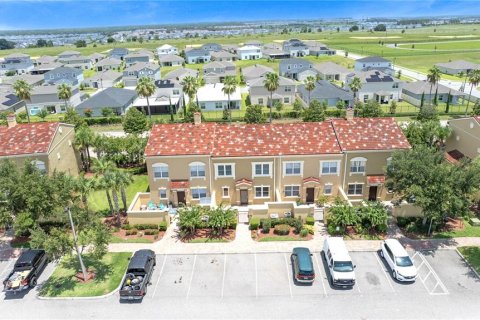 Touwnhouse à louer à Davenport, Floride: 4 chambres, 181.16 m2 № 2405706 - photo 5