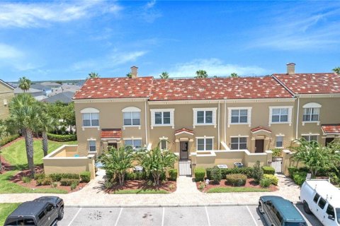 Touwnhouse à louer à Davenport, Floride: 4 chambres, 181.16 m2 № 2405706 - photo 4