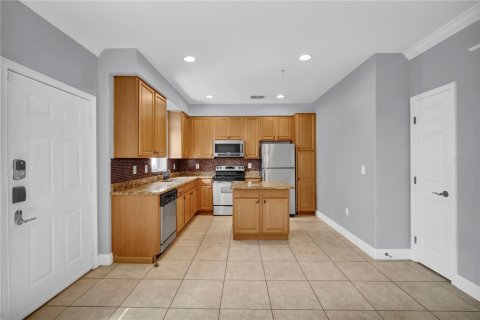 Touwnhouse à louer à Davenport, Floride: 4 chambres, 181.16 m2 № 2405706 - photo 15