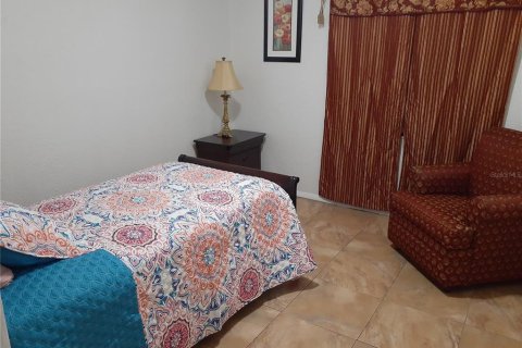 Commercial property in Orlando, Florida 266.82 sq.m. № 2394095 - photo 7