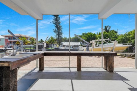 House in Key Largo, Florida 3 bedrooms, 144.09 sq.m. № 1794927 - photo 15