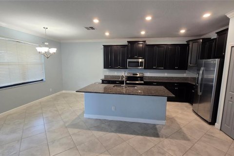House in Riverview, Florida 4 bedrooms, 237.37 sq.m. № 2393714 - photo 10