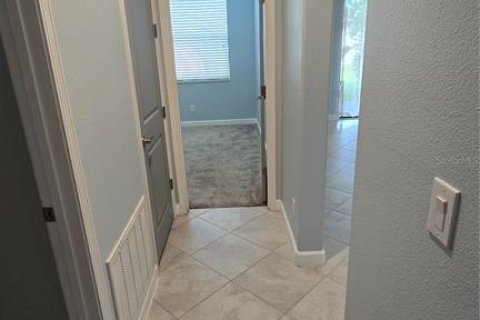 House in Riverview, Florida 4 bedrooms, 237.37 sq.m. № 2393714 - photo 20