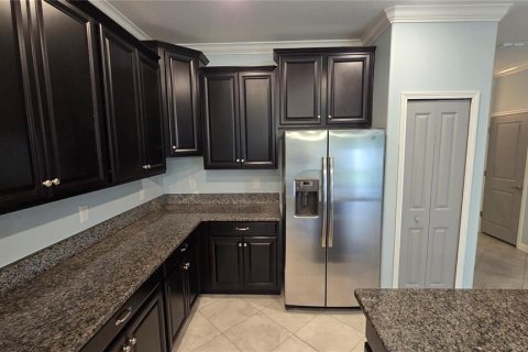 House in Riverview, Florida 4 bedrooms, 237.37 sq.m. № 2393714 - photo 12