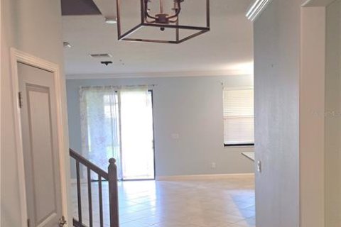 House in Riverview, Florida 4 bedrooms, 237.37 sq.m. № 2393714 - photo 4