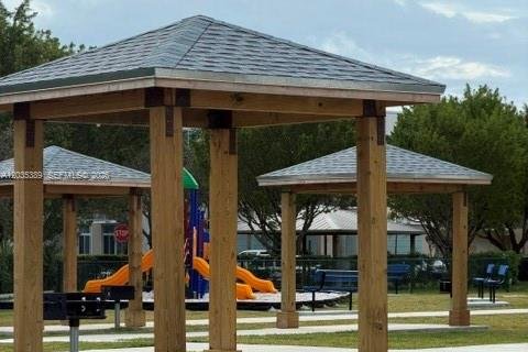 Adosado en venta en Homestead, Florida, 4 dormitorios, 129.88 m2 № 2085716 - foto 19