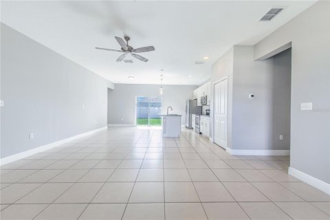 Casa en venta en Kissimmee, Florida, 4 dormitorios, 144.93 m2 № 1876218 - foto 4