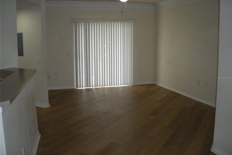 Copropriété à louer à Sarasota, Floride: 3 chambres, 127.83 m2 № 2415147 - photo 6
