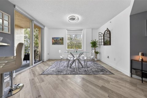 Condo in Fort Lauderdale, Florida, 2 bedrooms  № 2240937