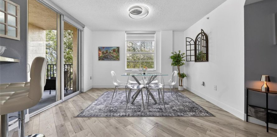 Condo in Fort Lauderdale, Florida, 2 bedrooms  № 2240937