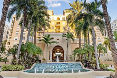 Condo in Fort Lauderdale, Florida, 2 bedrooms  № 2240937 - photo 25