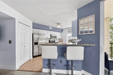 Condo in Fort Lauderdale, Florida, 2 bedrooms  № 2240937 - photo 9