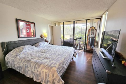 Condo in Davie, Florida, 2 bedrooms  № 1991248 - photo 11