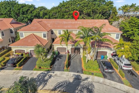 Townhouse in Weston, Florida 2 bedrooms, 105.07 sq.m. № 2017774 - photo 26