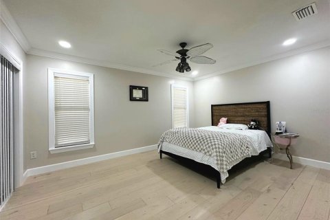 House in Windermere, Florida 4 bedrooms, 244.89 sq.m. № 1658615 - photo 25