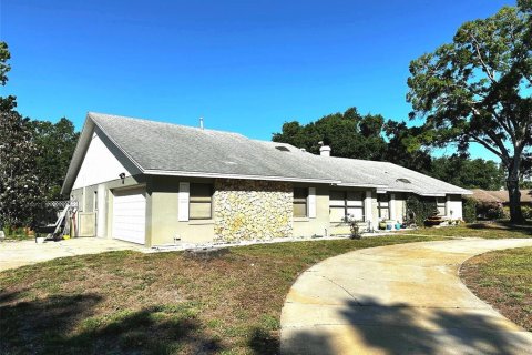 House in Windermere, Florida 4 bedrooms, 244.89 sq.m. № 1658615 - photo 5