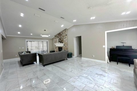House in Windermere, Florida 4 bedrooms, 244.89 sq.m. № 1658615 - photo 8