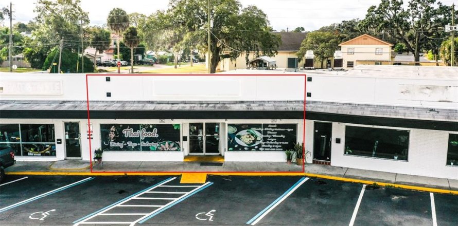Propiedad comercial en New Port Richey, Florida № 2125531