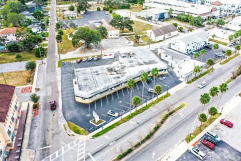 Propiedad comercial en venta en New Port Richey, Florida № 2125531 - foto 28