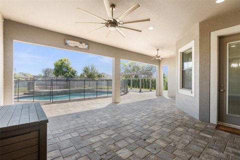 House in Spring Hill, Florida 4 bedrooms, 349.03 sq.m. № 1582487 - photo 4