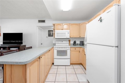 Condominio en venta en Miami, Florida, 2 dormitorios, 58.71 m2 № 1891465 - foto 7