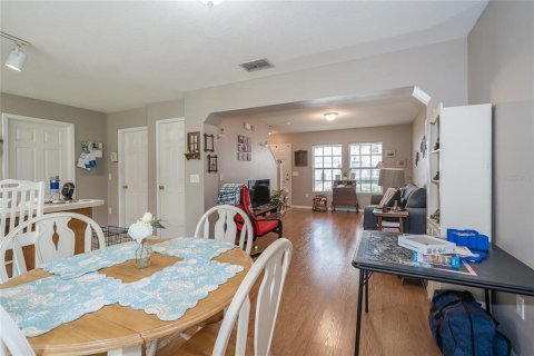 Touwnhouse à vendre à Valrico, Floride: 2 chambres, 122.17 m2 № 1903665 - photo 8