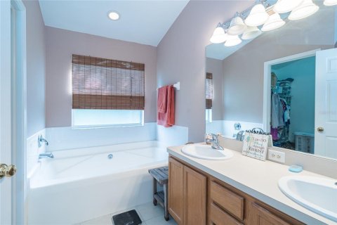 Touwnhouse à vendre à Valrico, Floride: 2 chambres, 122.17 m2 № 1903665 - photo 24