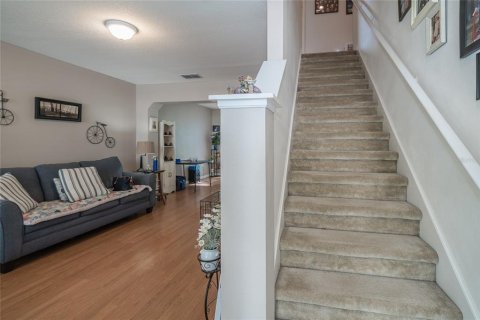 Touwnhouse à vendre à Valrico, Floride: 2 chambres, 122.17 m2 № 1903665 - photo 2