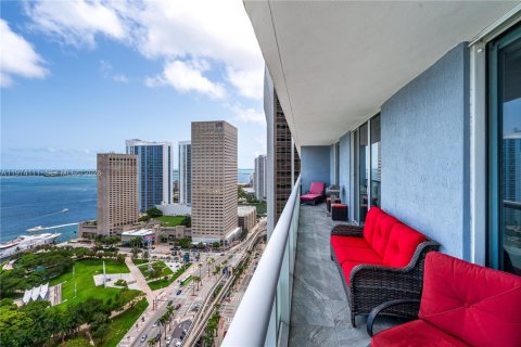 Condo in Miami, Florida, 2 bedrooms  № 2035982 - photo 18