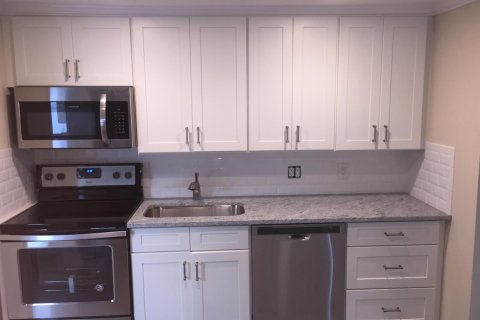 Casa en Vero Beach, Florida 2 dormitorios, 75.25 m2 № 2278939