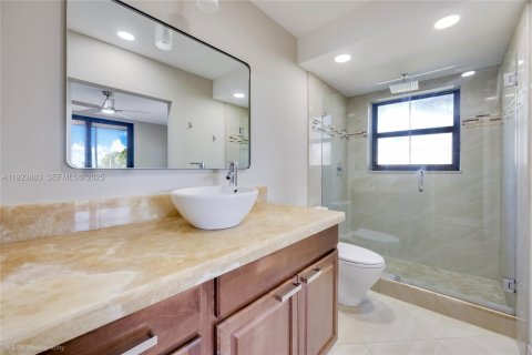 Condominio en venta en Coral Springs, Florida, 2 dormitorios, 89 m2 № 1982562 - foto 13