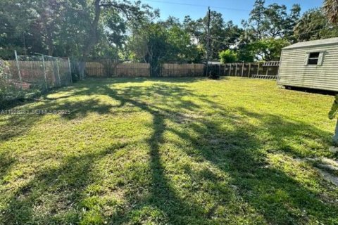 Villa ou maison à louer à Dania Beach, Floride: 2 chambres, 122.63 m2 № 1988334 - photo 11