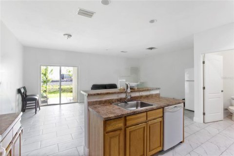 Duplex in Orlando, Florida 7 bedrooms, 353.96 sq.m. № 1804949 - photo 30