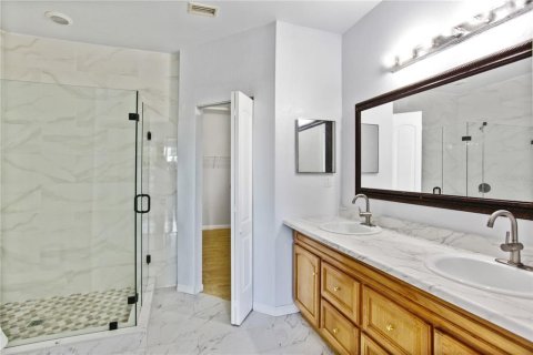 Duplex in Orlando, Florida 7 bedrooms, 353.96 sq.m. № 1804949 - photo 17
