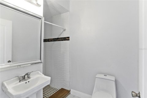 Duplex in Orlando, Florida 7 bedrooms, 353.96 sq.m. № 1804949 - photo 14