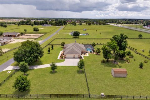 Villa ou maison à vendre à Ocala, Floride: 4 chambres, 262.26 m2 № 2329638 - photo 4