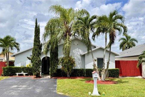 Casa en venta en Homestead, Florida, 4 dormitorios, 138.98 m2 № 1881585 - foto 24