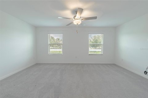 Townhouse in Land O' Lakes, Florida 3 bedrooms, 151.8 sq.m. № 1851484 - photo 9