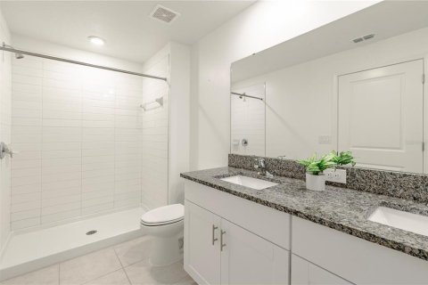 Townhouse in Land O' Lakes, Florida 3 bedrooms, 151.8 sq.m. № 1851484 - photo 12