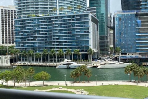 Снять в аренду кондоминиум в Майами, Флорида 55.56м2, № 1949375 - фото 9