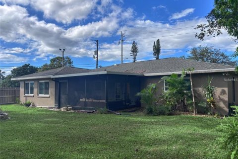Villa ou maison à vendre à Bradenton, Floride: 3 chambres, 166.2 m2 № 2339341 - photo 17