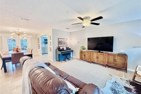 Villa ou maison à vendre à Bradenton, Floride: 3 chambres, 166.2 m2 № 2339341 - photo 4