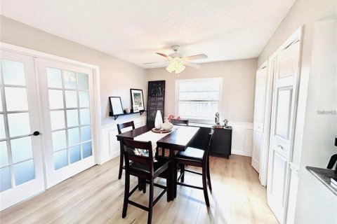 Villa ou maison à vendre à Bradenton, Floride: 3 chambres, 166.2 m2 № 2339341 - photo 8