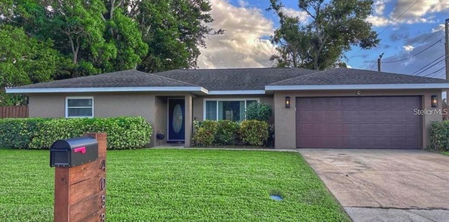 Villa ou maison à Bradenton, Floride 3 chambres, 166.2 m2 № 2339341