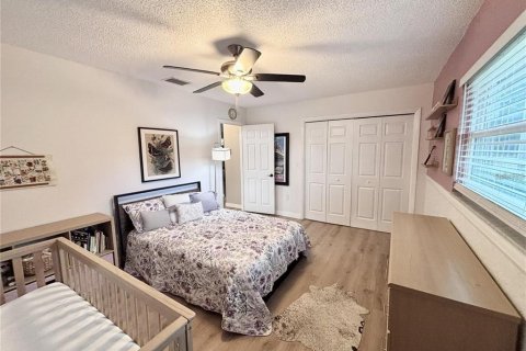 Villa ou maison à vendre à Bradenton, Floride: 3 chambres, 166.2 m2 № 2339341 - photo 12