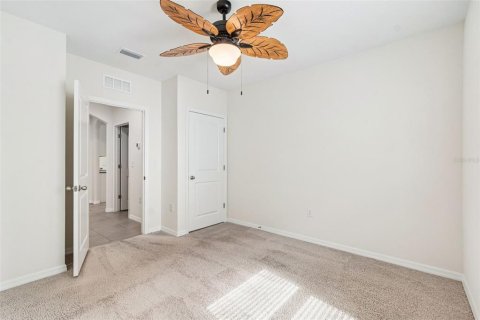 Casa en venta en Zephyrhills, Florida, 4 dormitorios, 171.5 m2 № 2095764 - foto 19