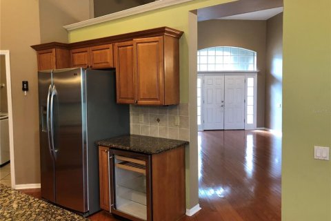 Casa en alquiler en Tampa, Florida, 4 dormitorios, 216.74 m2 № 1914552 - foto 7